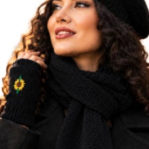 شال و کلاه دستکش گل دوز کد 01